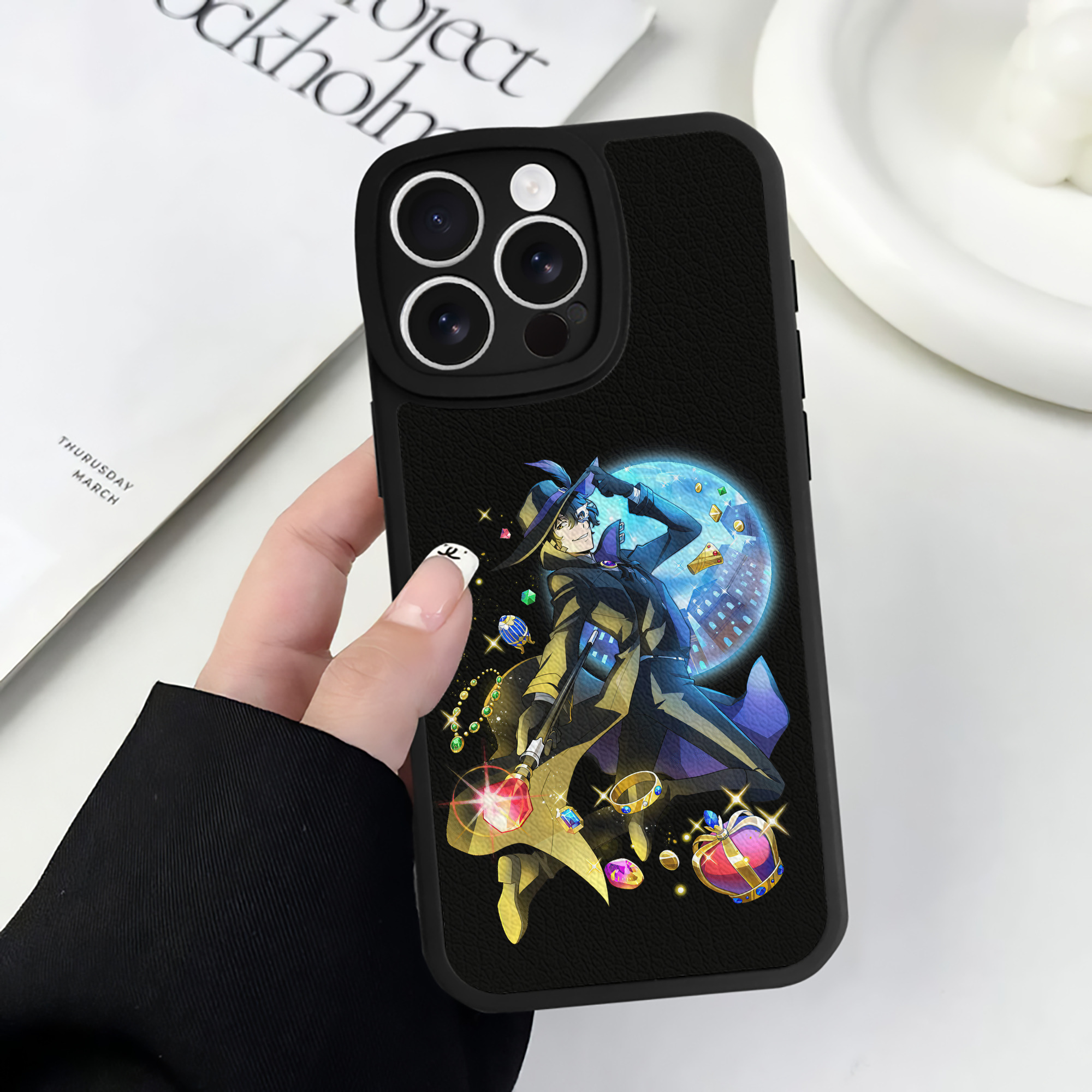（画像用） 文豪ストレイドッグス Bungo Stray Dogs 【iPhone 16シリーズ対応】シリコンスマホケース（レザー調） 材質：シリコン